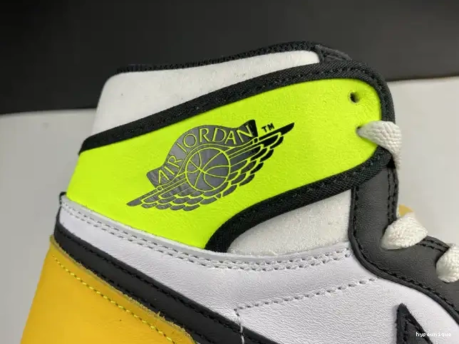 HYPE RETRO OG GOLD' 'VOLT JORDAN 555088-118 AIR HIGH 1 0412